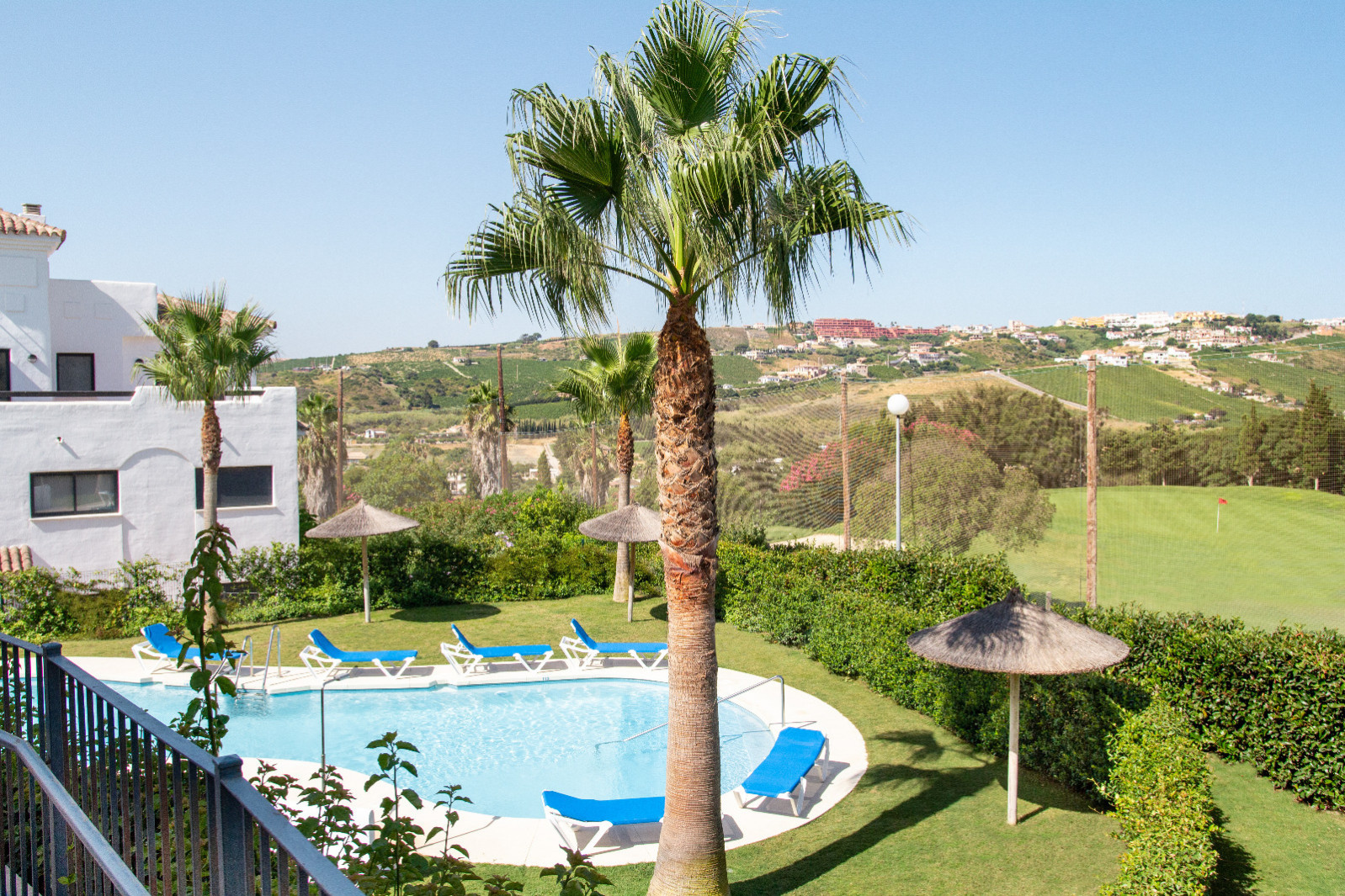 Mieszkanie Sprzedaż Casares, Malaga, Costa del Sol 8
