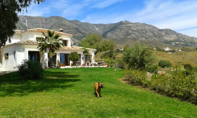 Dom Sprzedaż Mijas