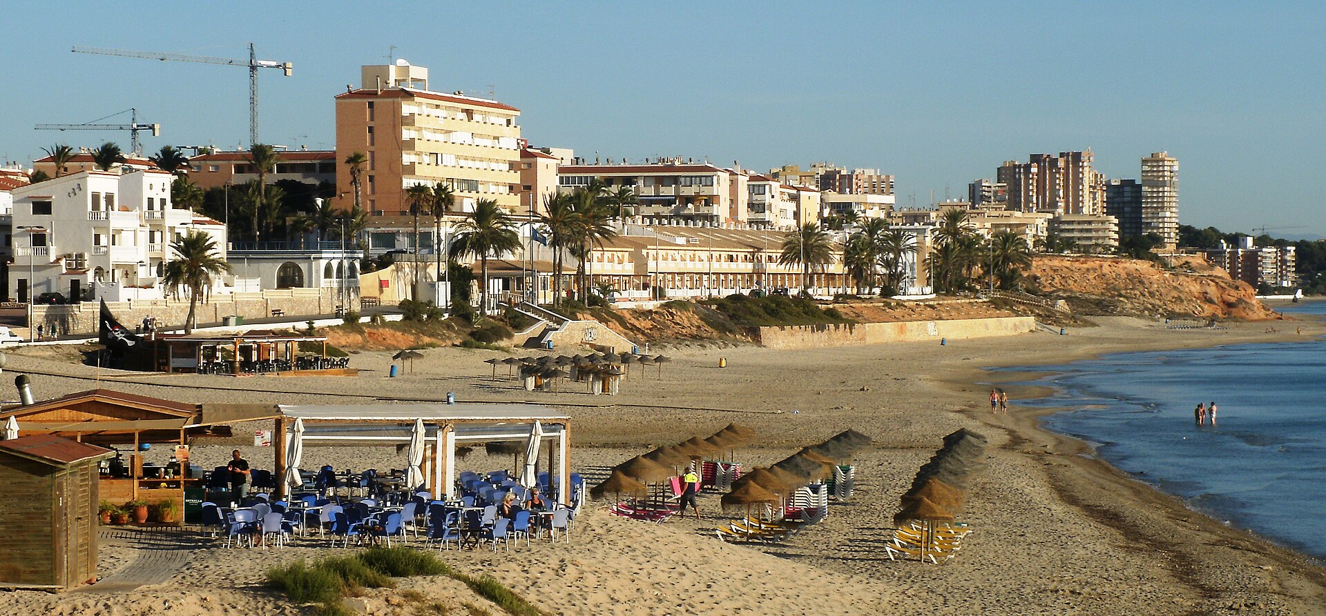 Plaża i zabudowa w Mil Palmeras