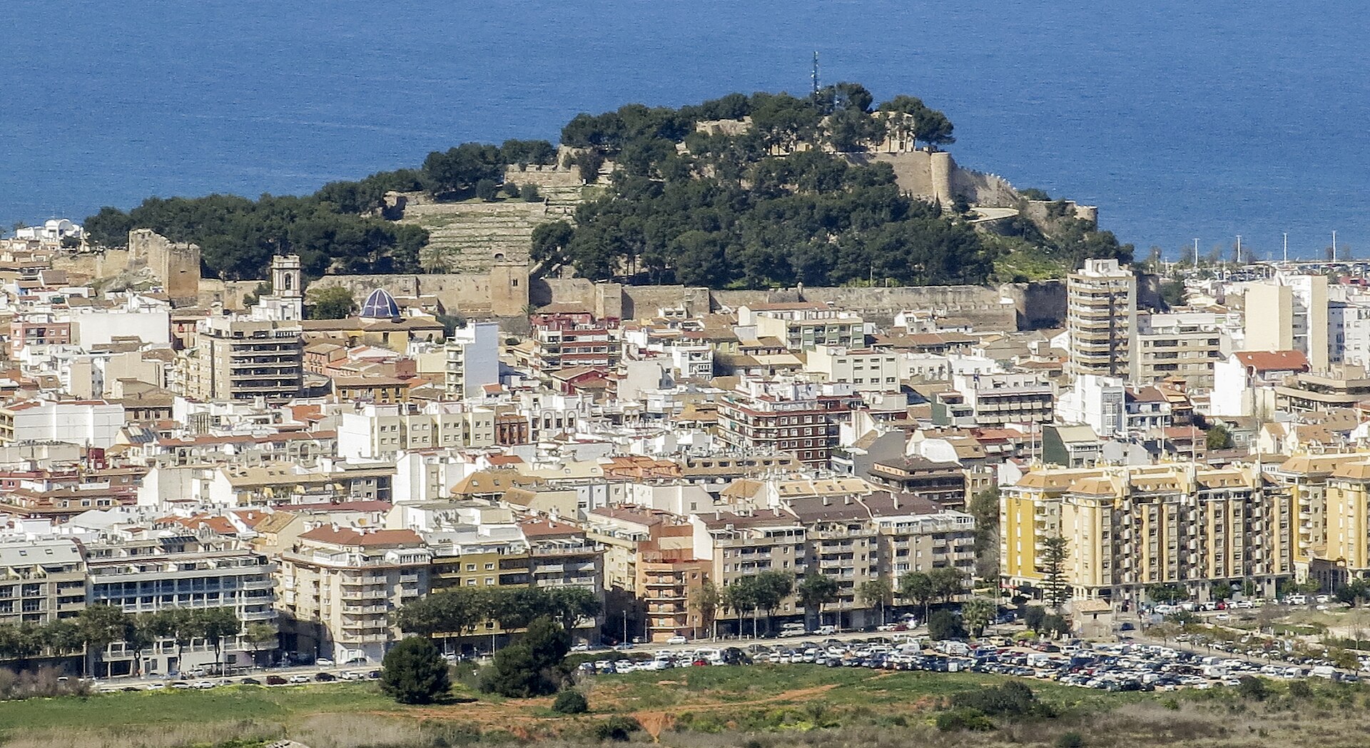 Dénia – przewodnik dla kupujących nieruchomość na Costa Blanca