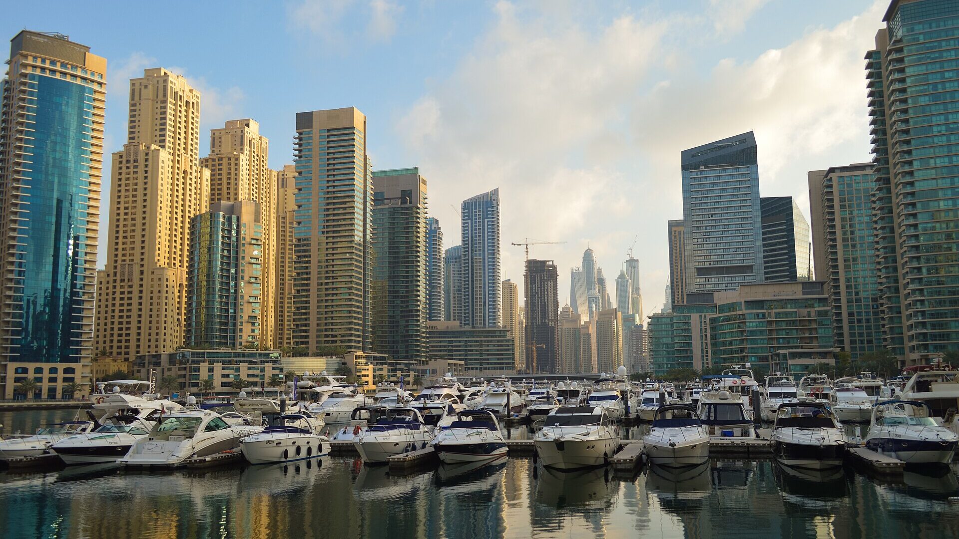 Opłaty serwisowe w Dubaju (service charge) w 2026 r.: ile płaci właściciel apartamentu