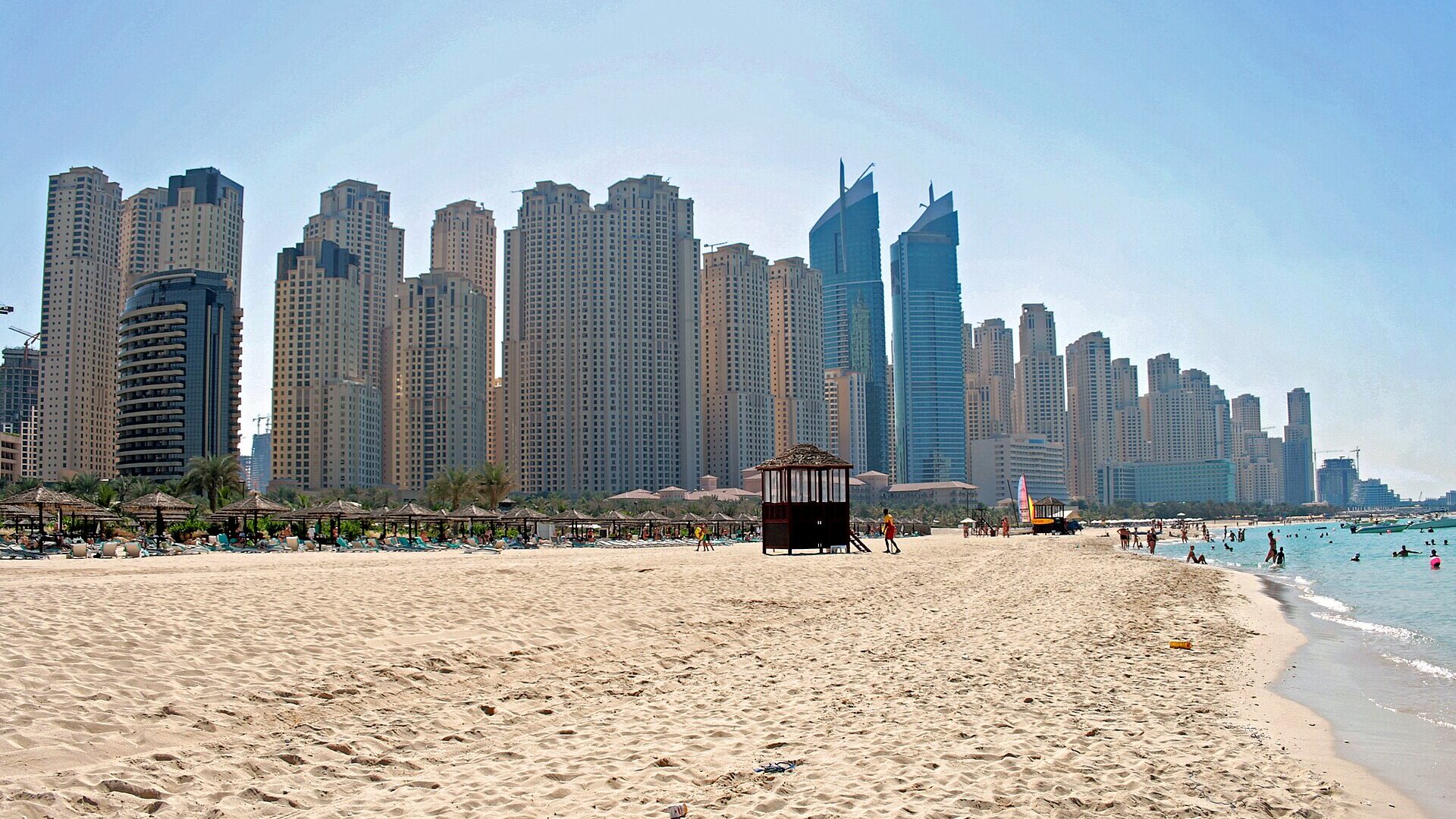 Jumeirah Beach Residence (JBR) – przewodnik dla kupujących nieruchomość w Dubaju